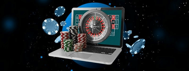 playing roulette on a laptop